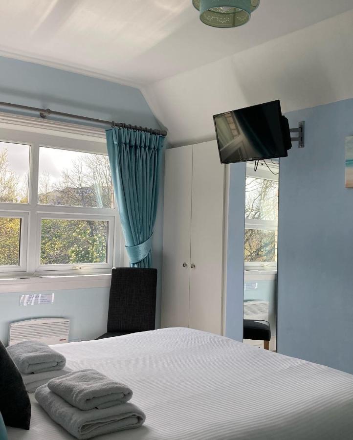 The Wentworth Guest House Paignton Bagian luar foto