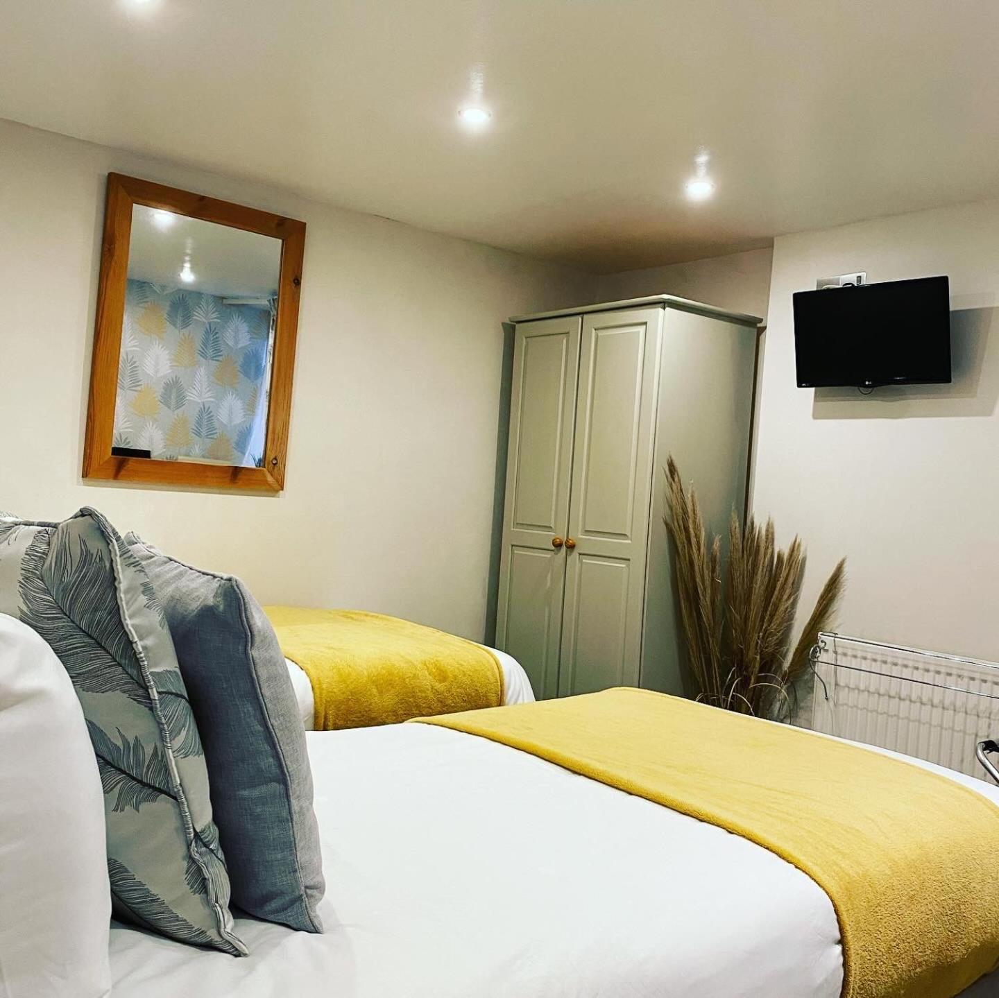 The Wentworth Guest House Paignton Bagian luar foto
